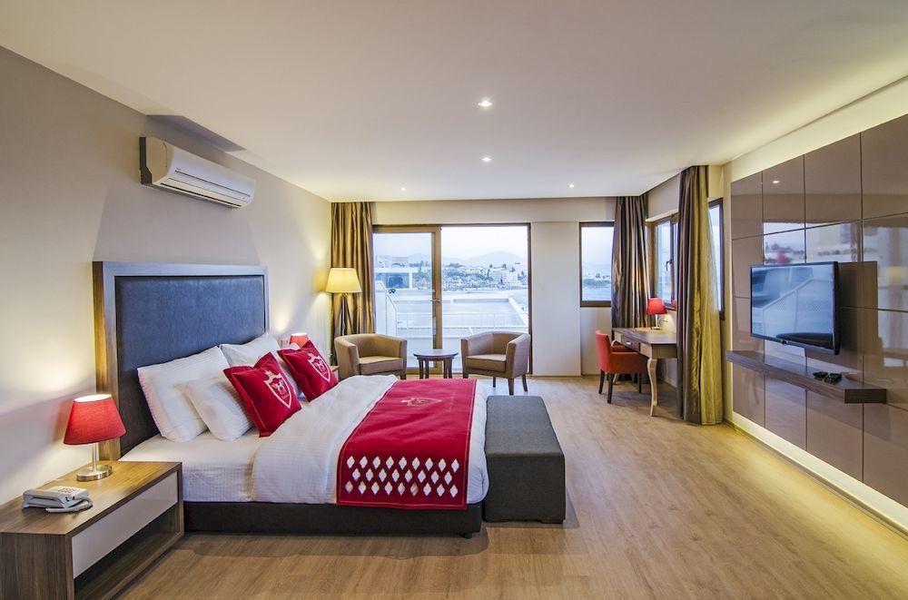 Aparthotel Ladies (adults Only)