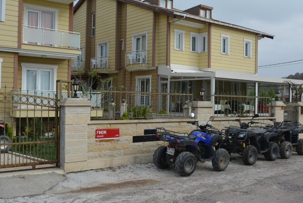 Assortie La Hotel 4*