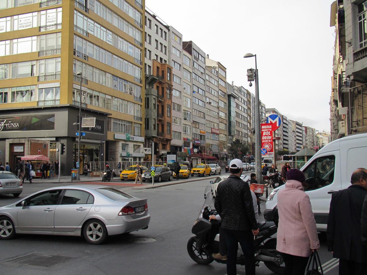Numi Hotel 4*