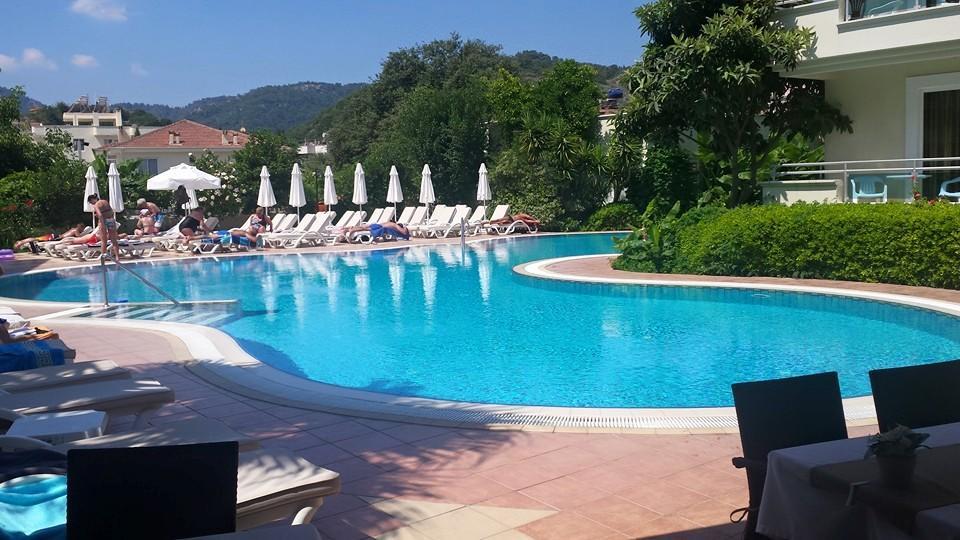 Verona Aparthotel 3*