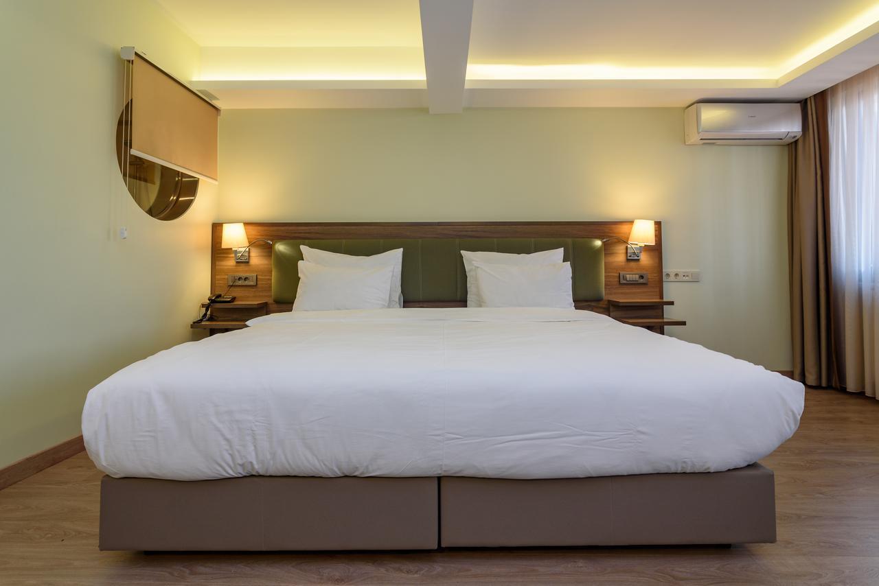 Numi Hotel 4*