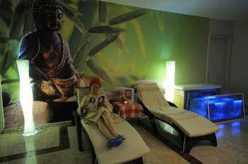 Tropical Hotel 4*