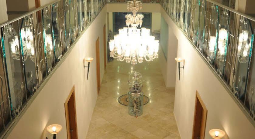 Hotel The 48