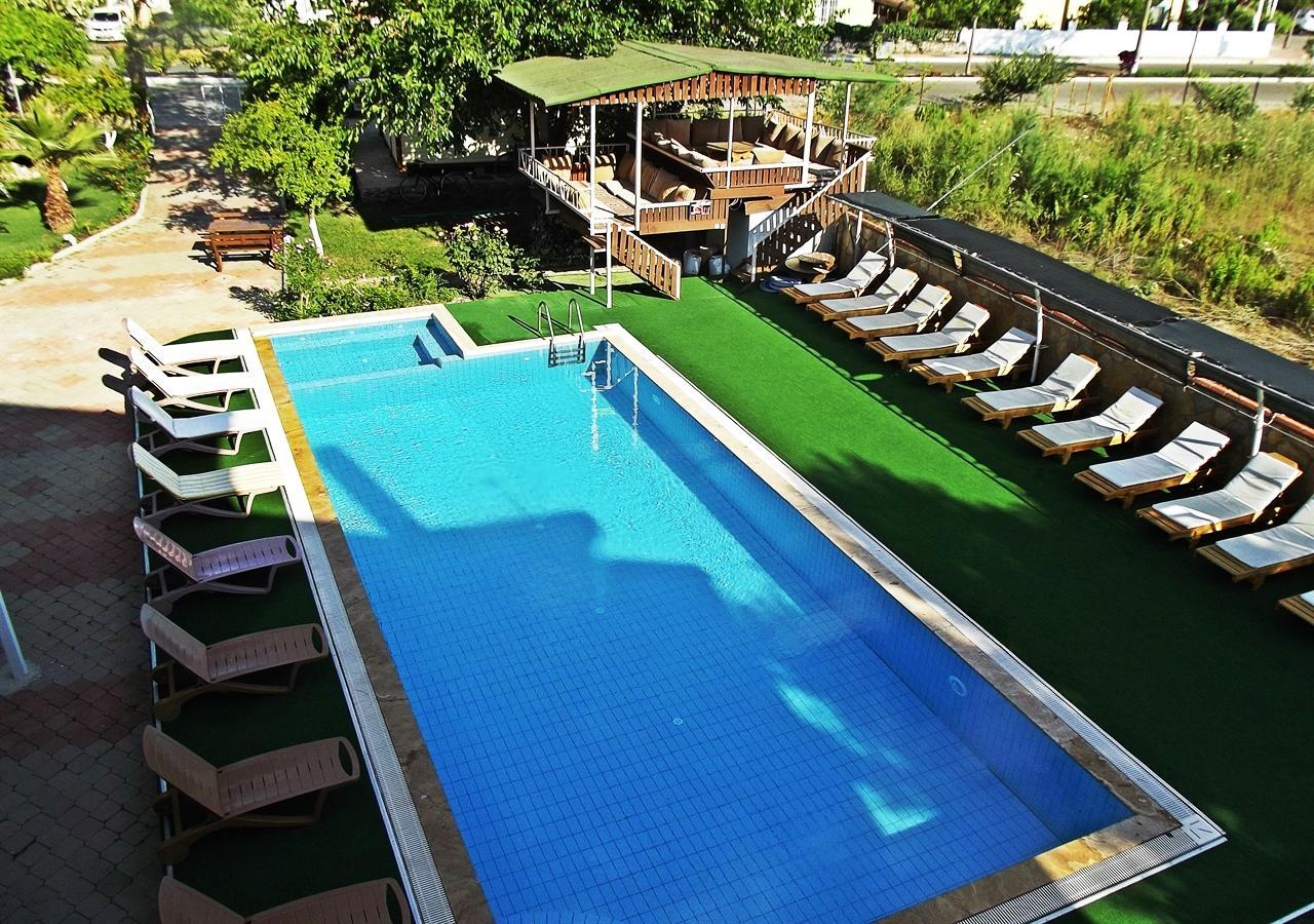 Aparthotel Gurkan 2*