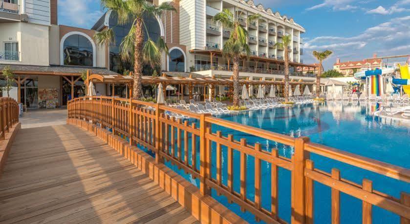 Resort Mary Palace Resort & Spa 4*