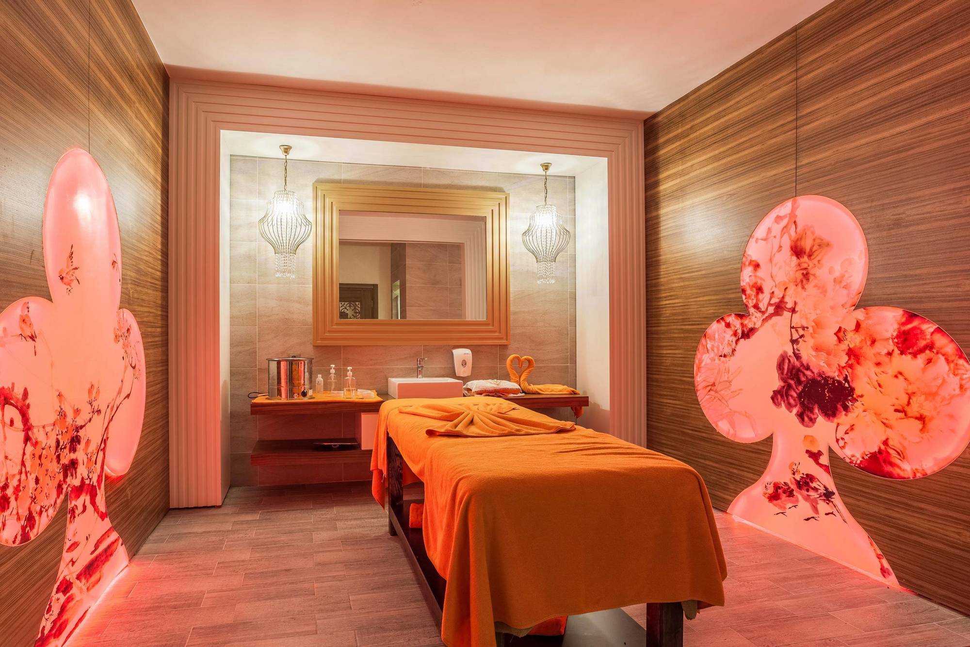 Mary Palace Resort & Spa Resort