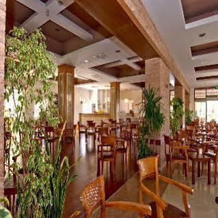 Hotel Tt Palace 4*