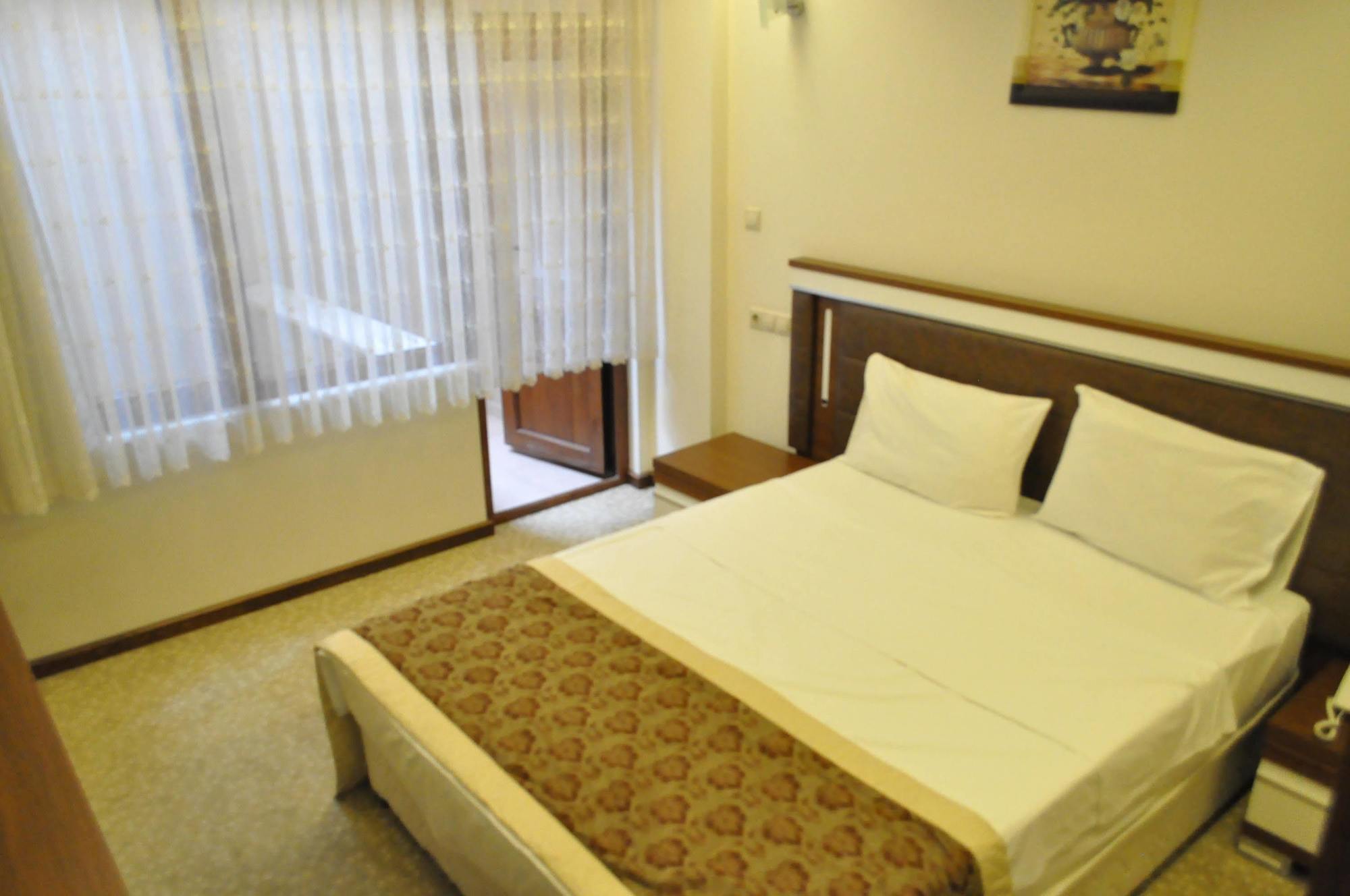 Hotel Ts Gold