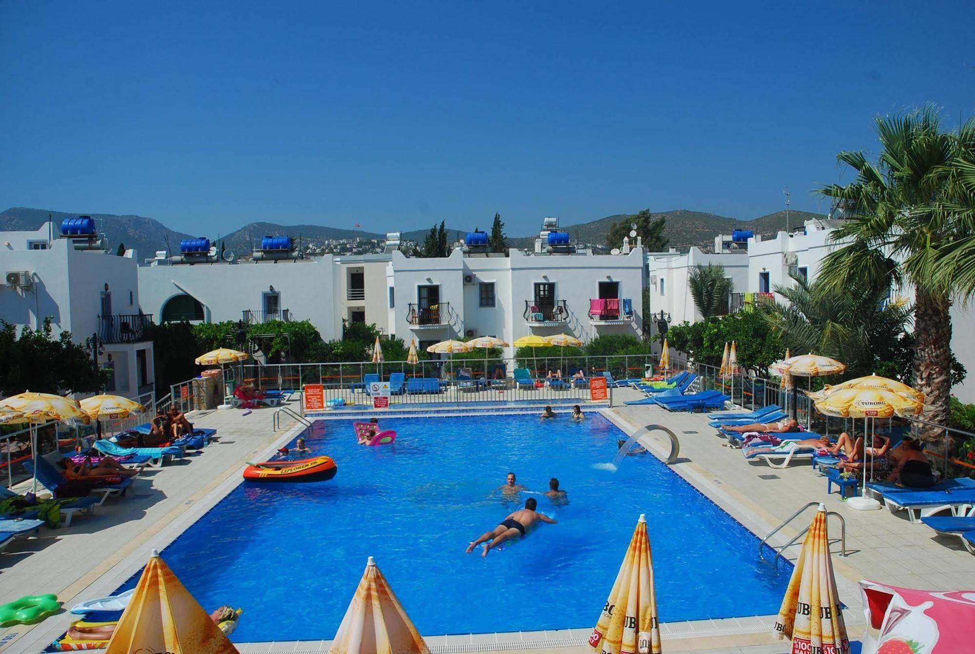 Dilek Apart Hotel 2*