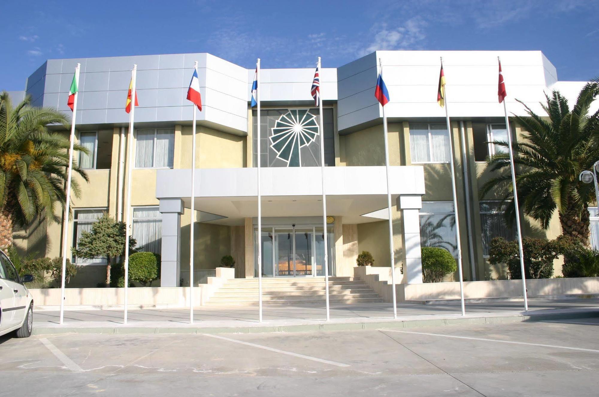 Pam Thermal Clinic & 5*