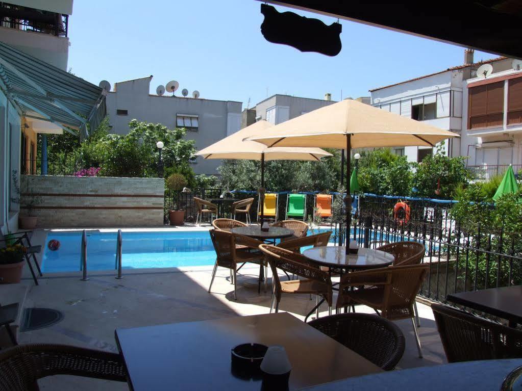 Amphora Hotel