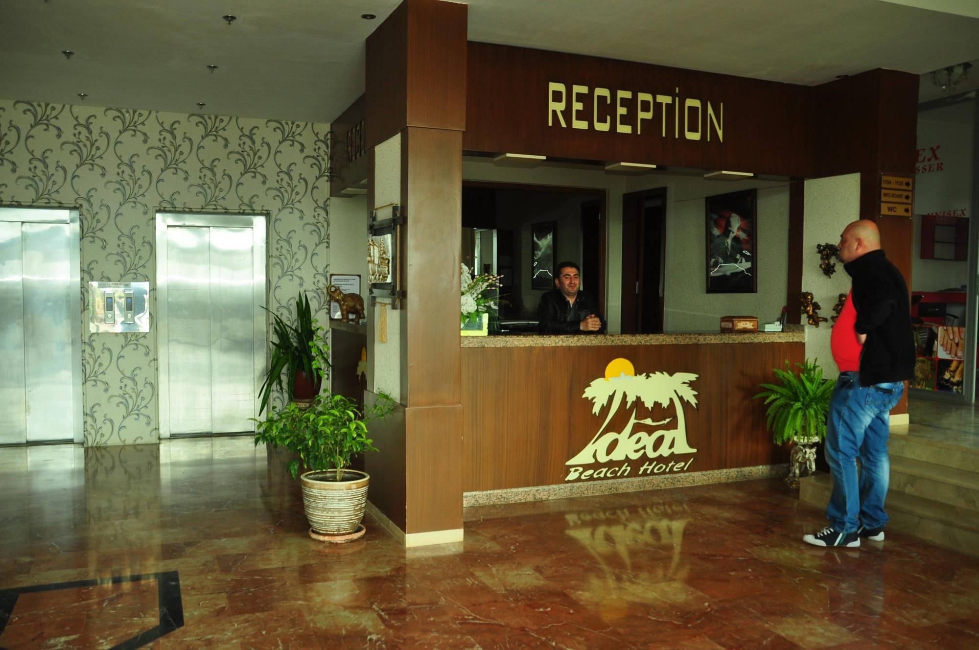 Ideal Hotel 3*
