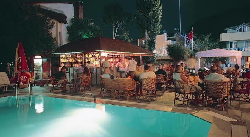 Selen Aparthotel Icmeler