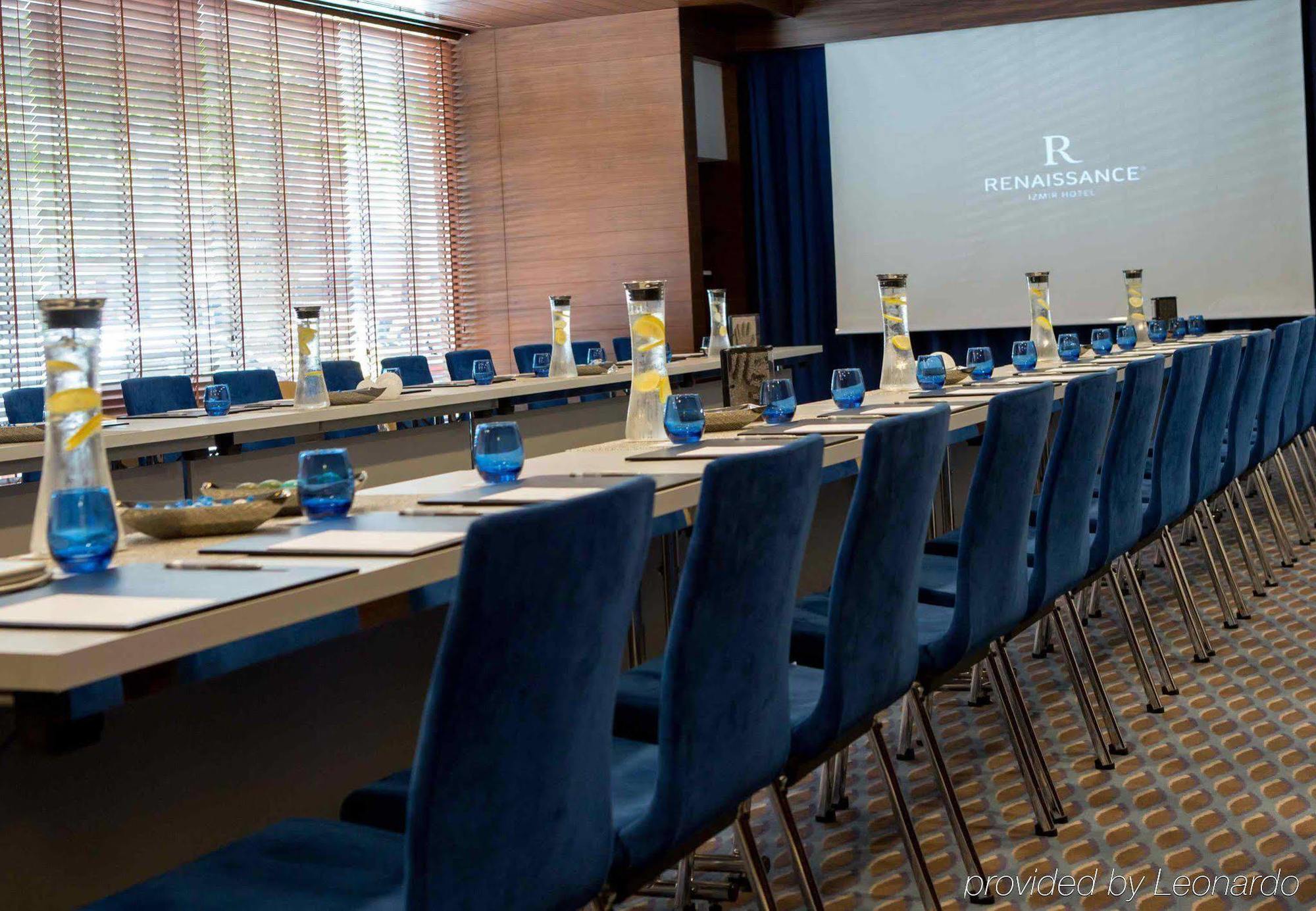 Renaissance Hotel 5*