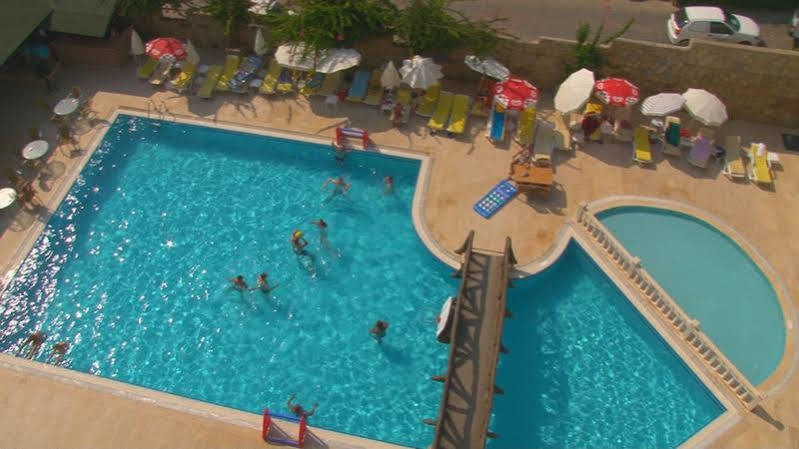Rheme Beach Hotel 4*