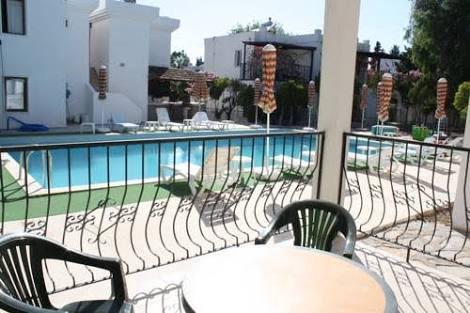 Aparthotel Mandarin Apart 5*
