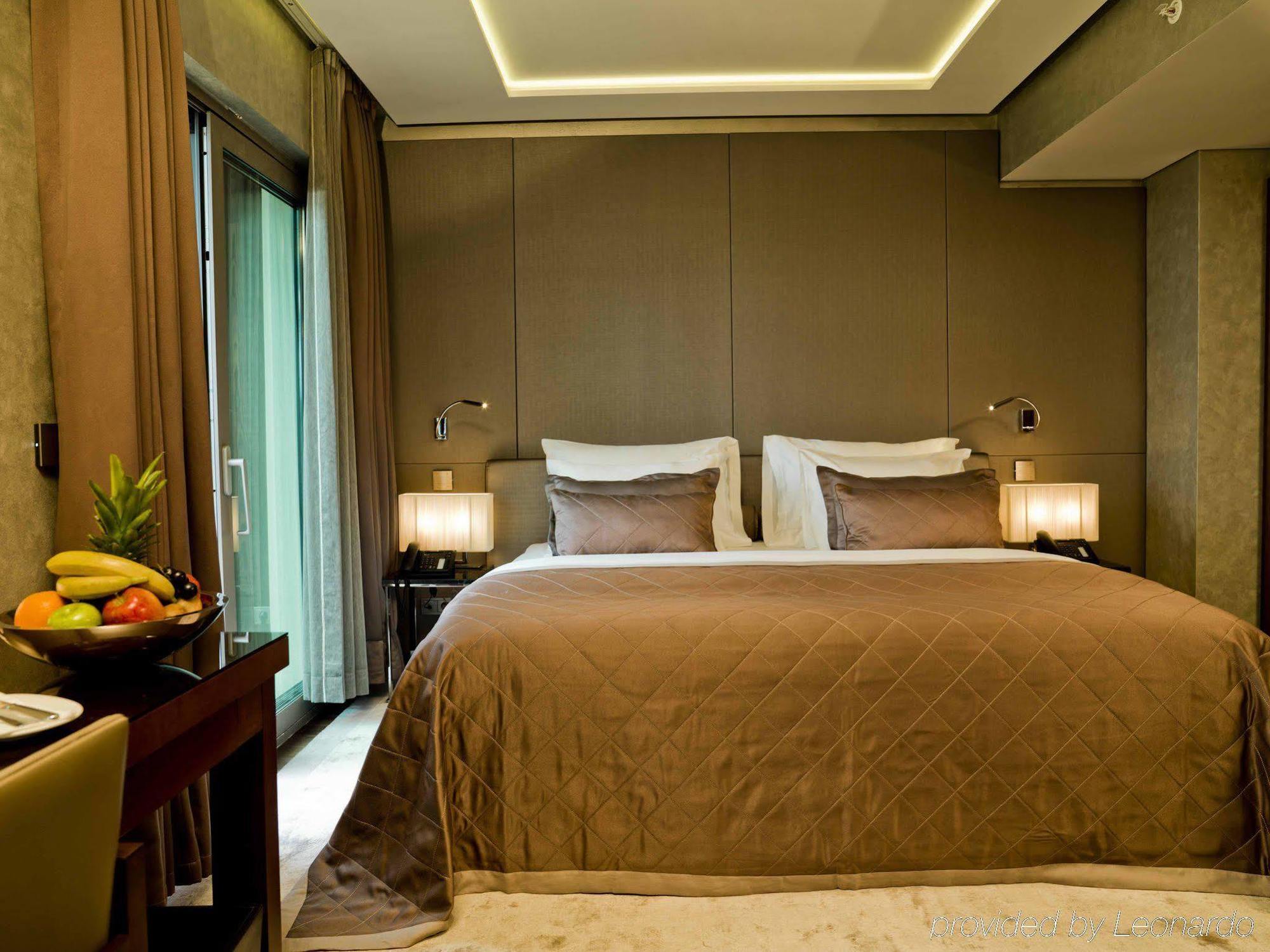 Hotel Lasagrada 5*