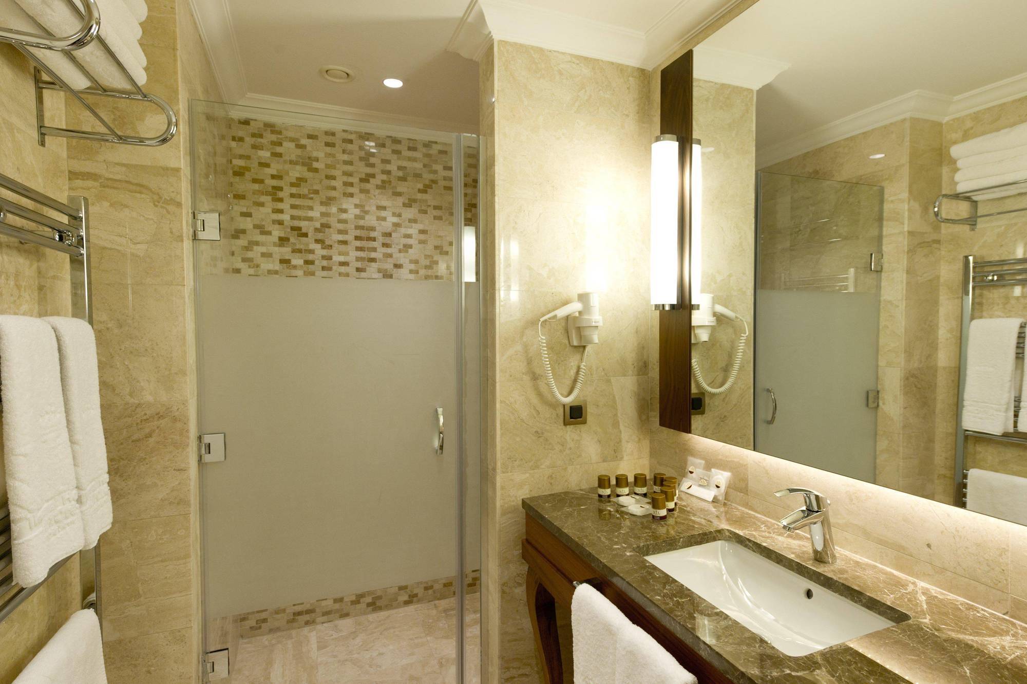Hotel Alila Deluxe Thermal Hotel & Spa 5*