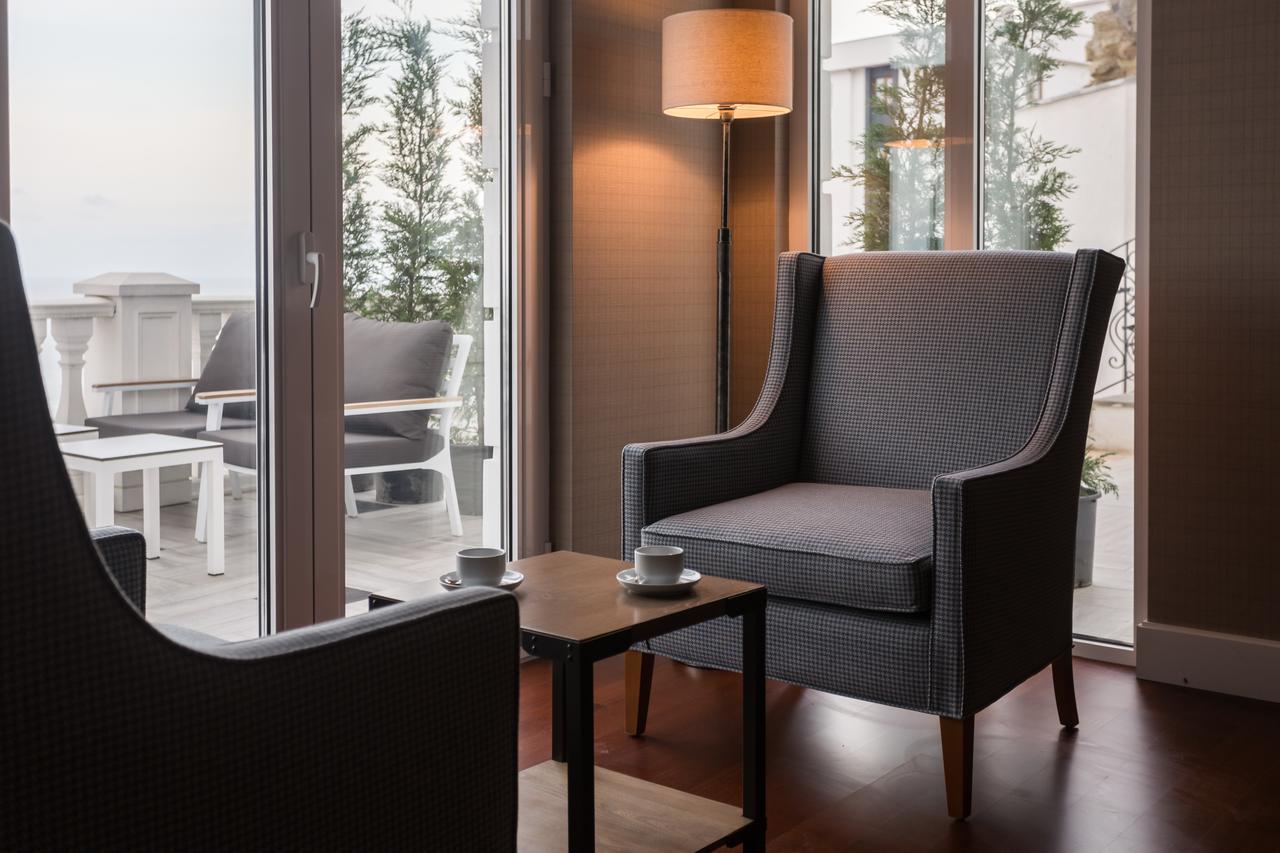 Mell Hotel