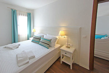 Hotel Poseidon Boutique And Yacht Club Selimiye 4*