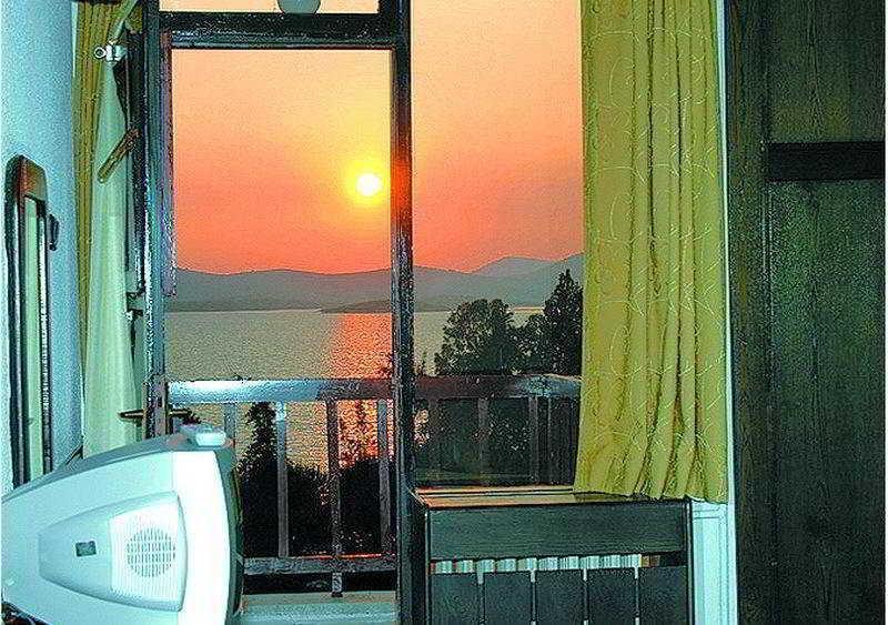 Mavi Holiday Village 3*