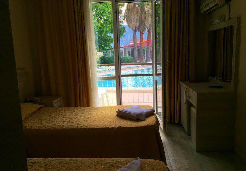 Grand Emir & Hotel