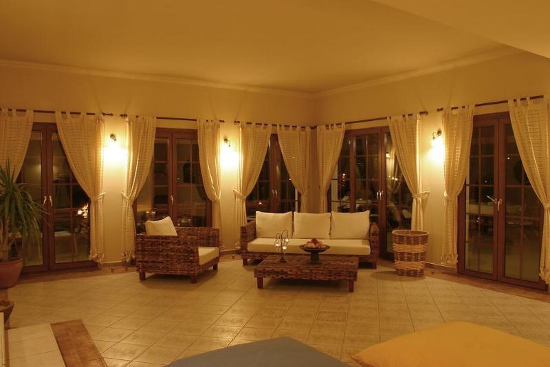 Efe Gocek Hotel 2*
