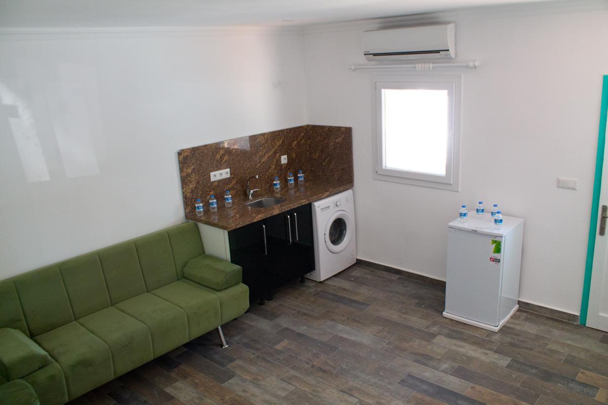 Rengarenk Apart * Ortakent