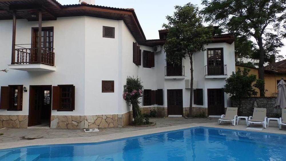 Hotel Oskay 3*