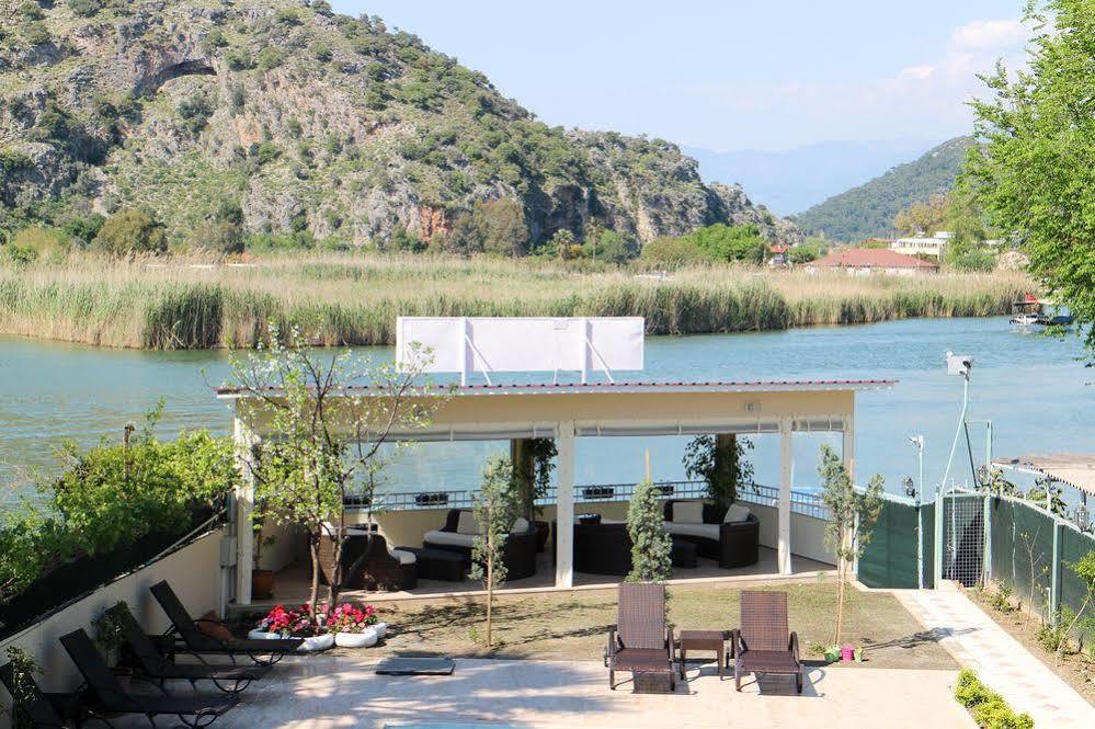 Hotel Arp 2*