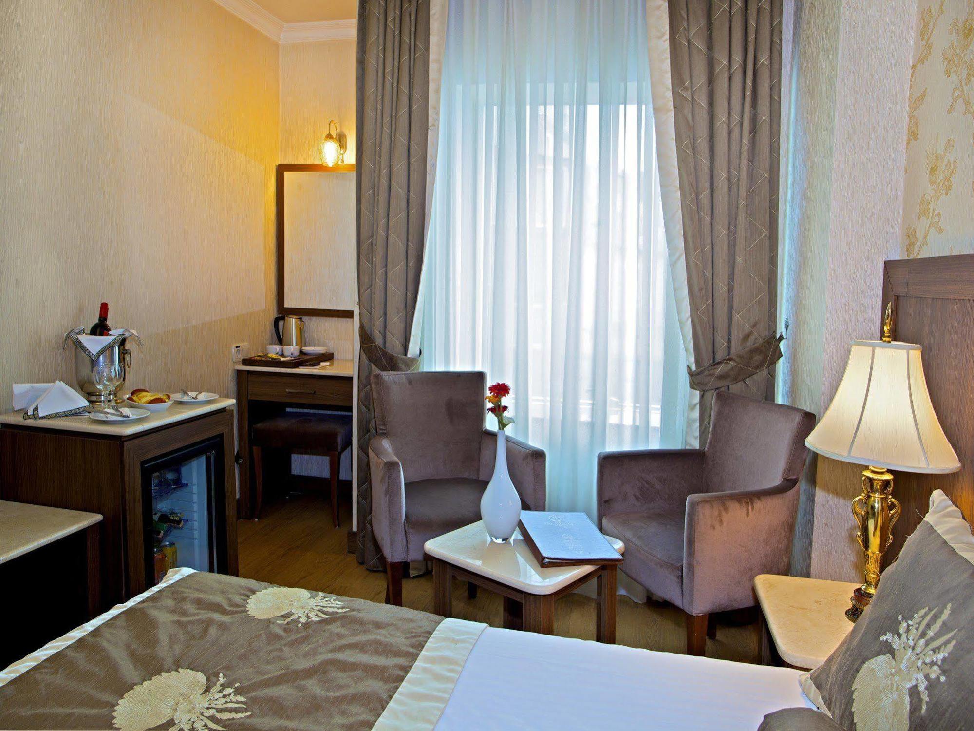 Grand Hilarium 4* Istanbul
