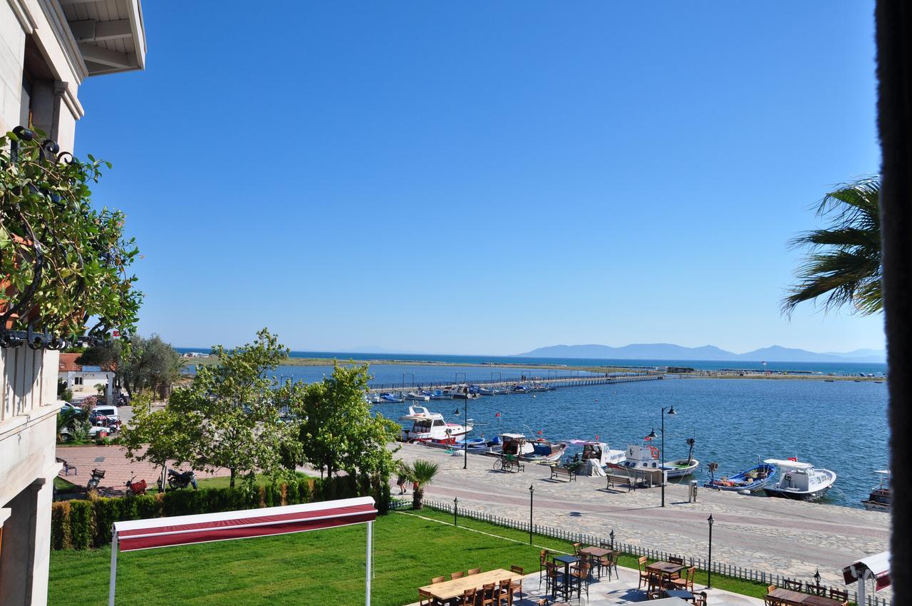 Ra * Altinova (Ayvalik)