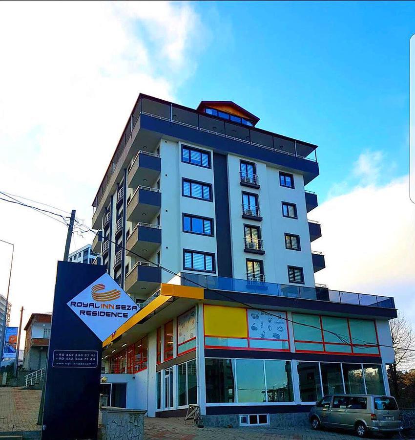 Royal Seza Aparthotel Kasustu
