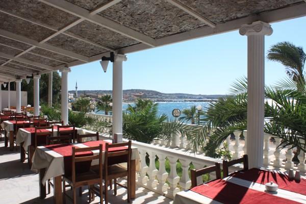 Wa Farm & Hotel 4*