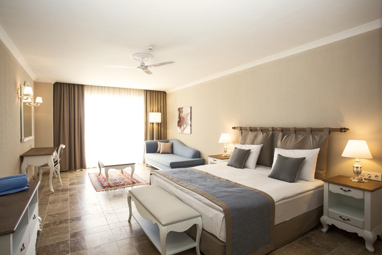 Hotel Andriake Club 5*