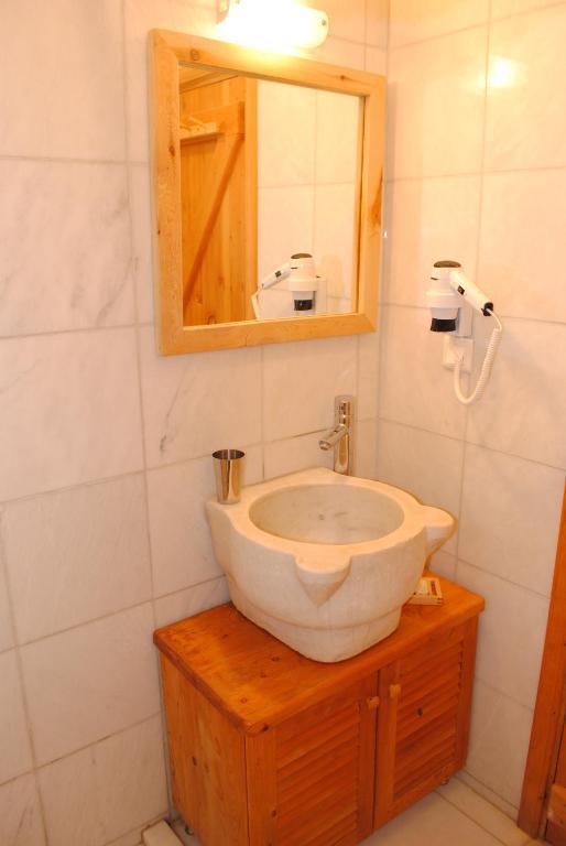 Eski Evleri