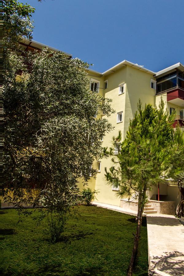 Misa Guzelcamli