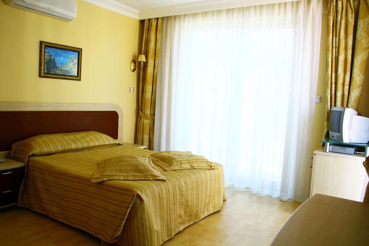 Isik Ayvalik
