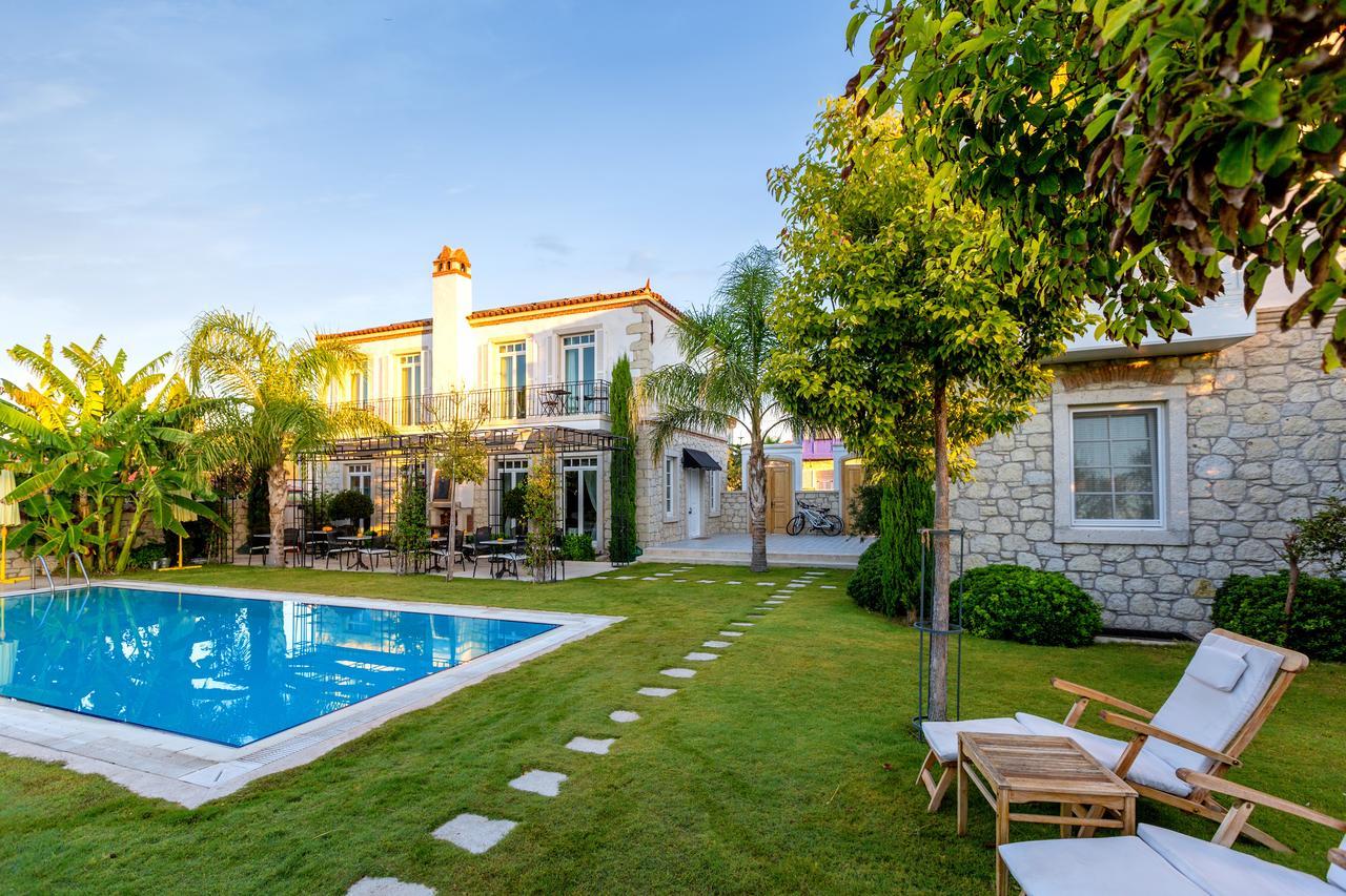 Casa Bella +12 Hotel 2*