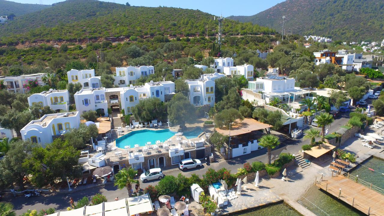 Hotel Omar & Torba