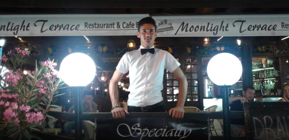 Boutique Suites At The Moonlight Apartment