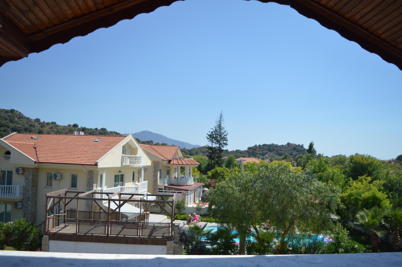 Erasmus Aparthotel