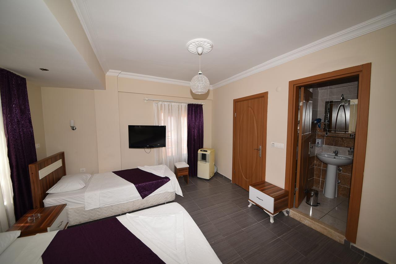 Feryil Li̇man Hotel *
