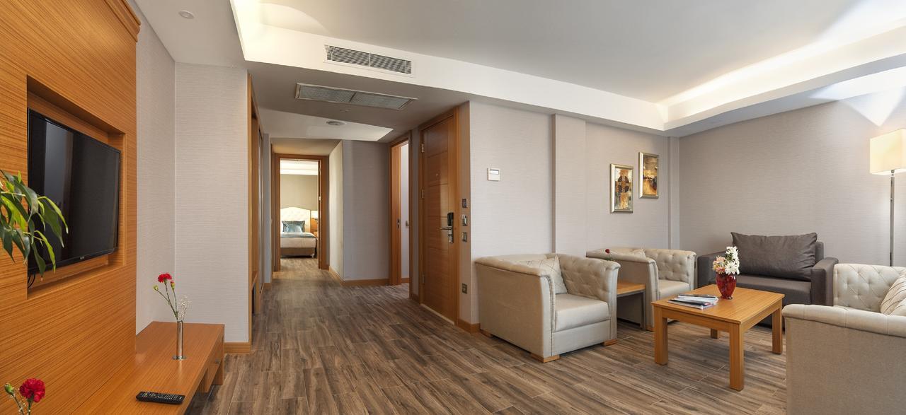 Aquasis Deluxe & Spa Hotel 5*