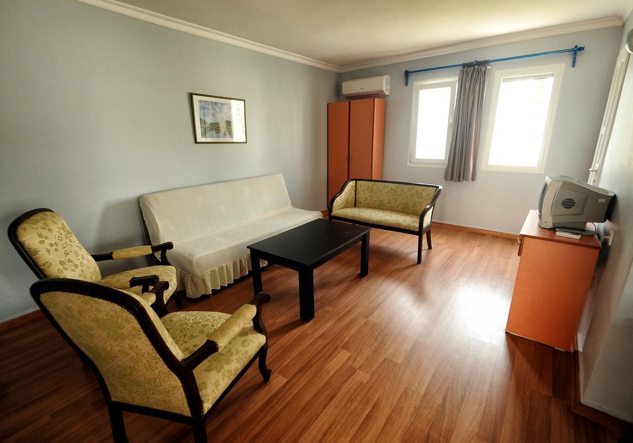 Aparthotel Hanedan Flora *