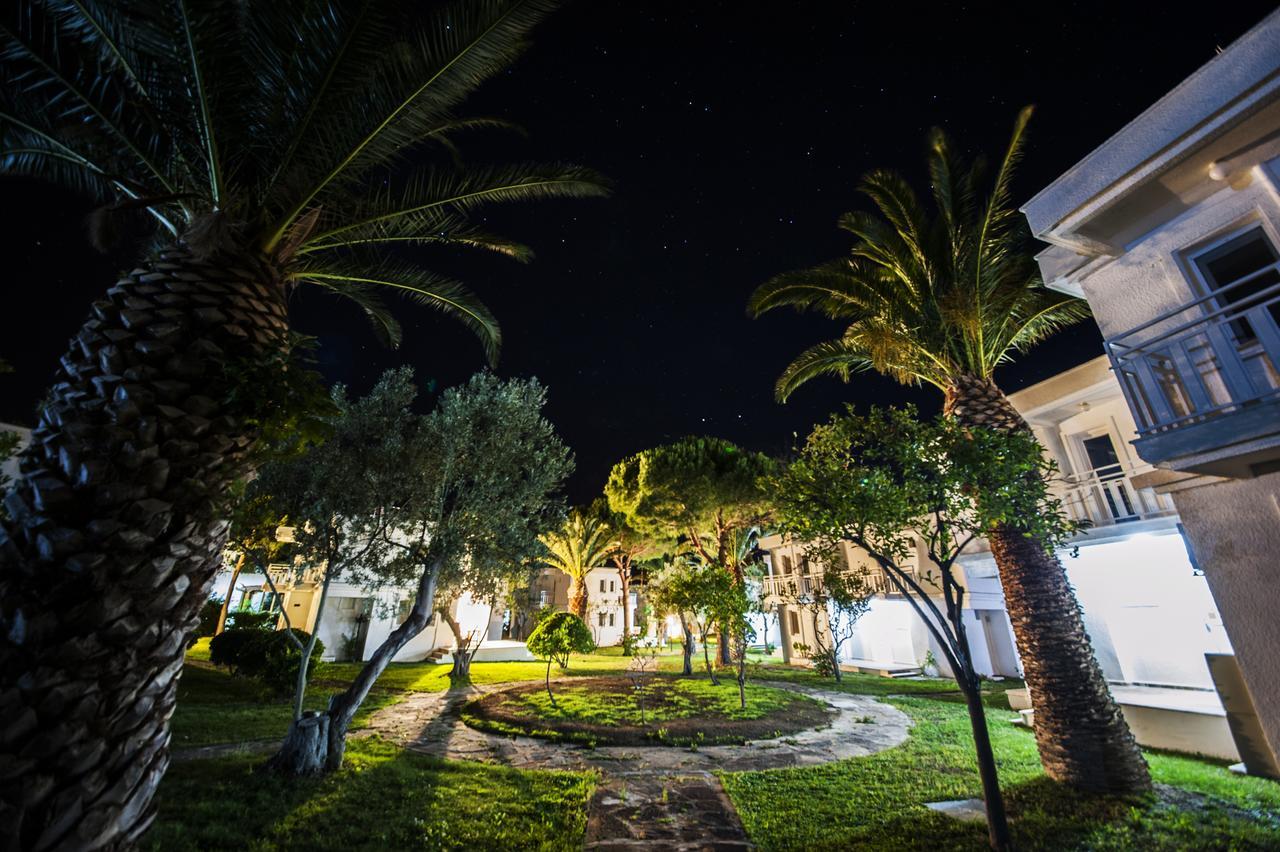Hanedan Flora Aparthotel Foca