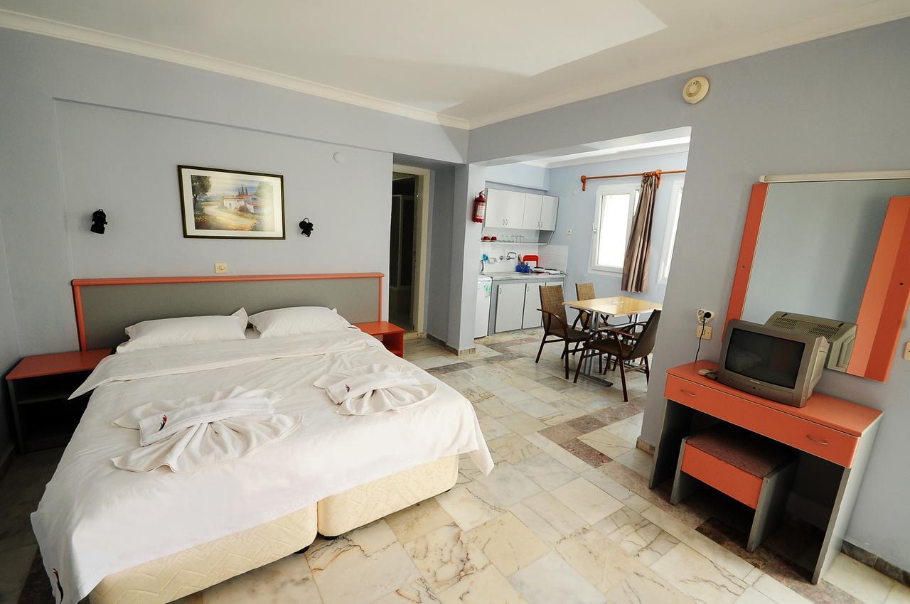 Hanedan Flora Aparthotel