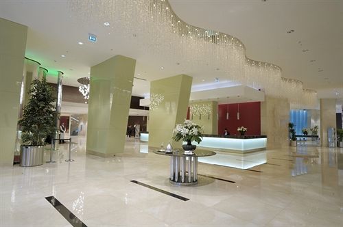 Grand Convention Center 5*