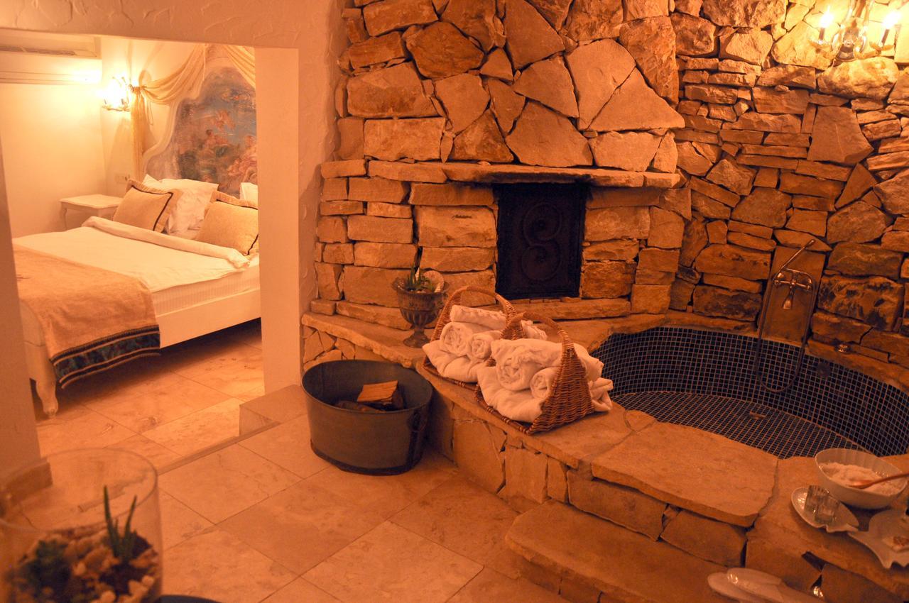 Lethe Exclusive (adults Only) Bed & Breakfast