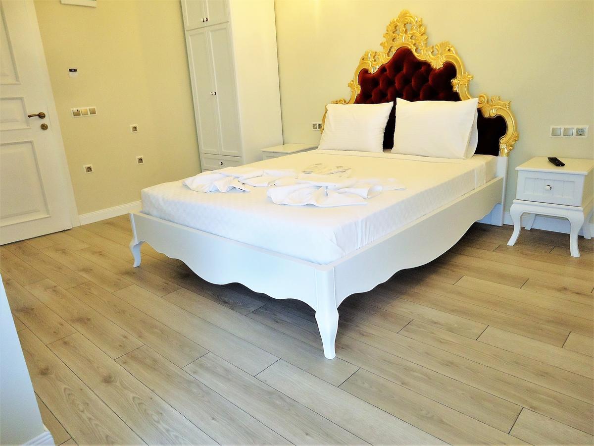 Grand Butik Alacati